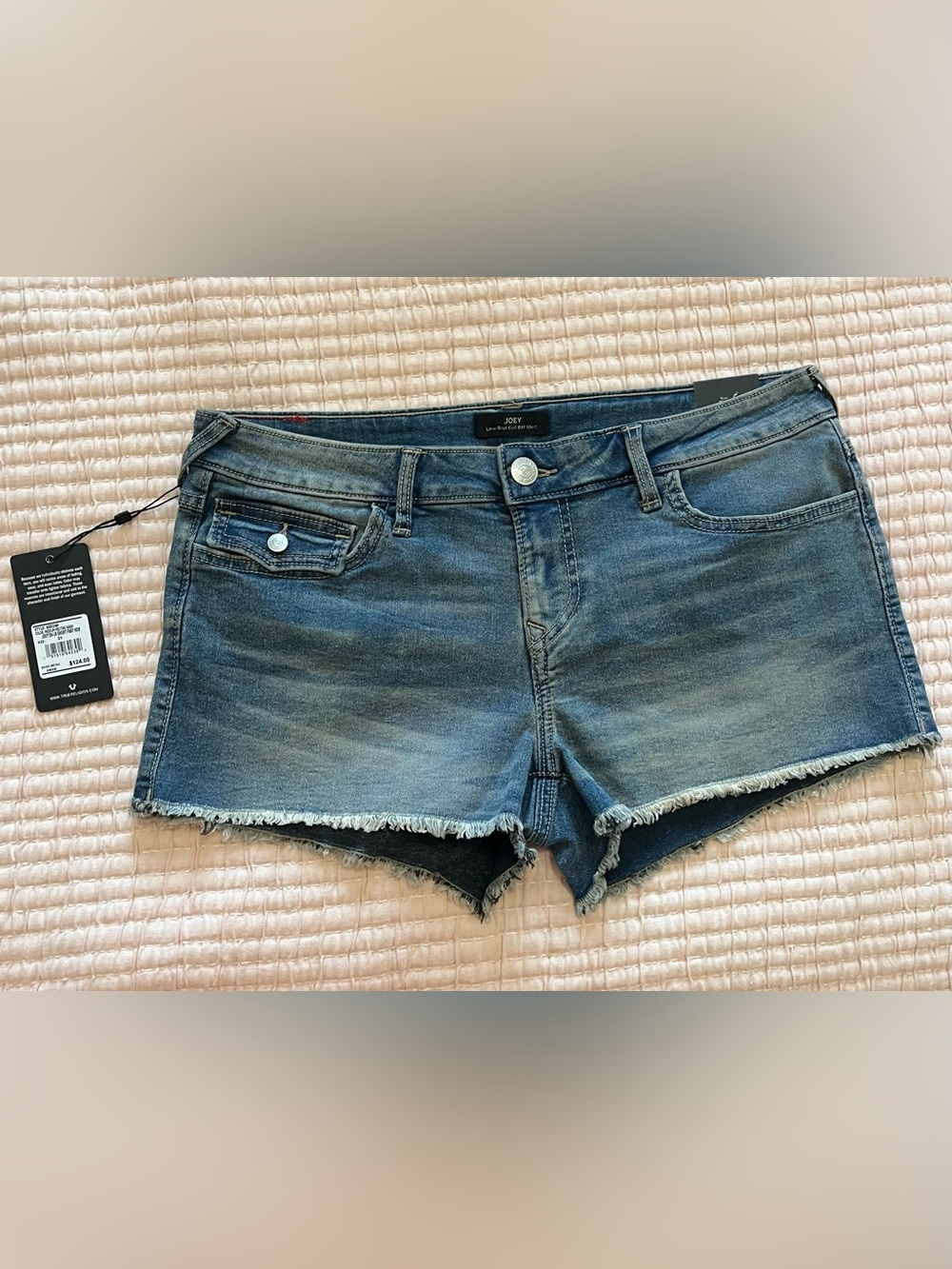New True Religion JOEY Blue Denim Frayed Hem Jean Shorts Size 31